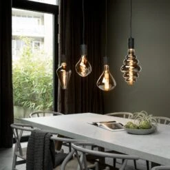 Calex Vienna LED-Lampe E27 6W Dim 1.800 K Titan -Lampen Welt 10011255 2