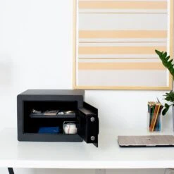 Yale Smart Safe Intelligenter Tresor Volumen 20,5l 15 Yale Smart Safe Intelligenter Tresor Volumen 20,5l -Lampen Welt 10011606 6