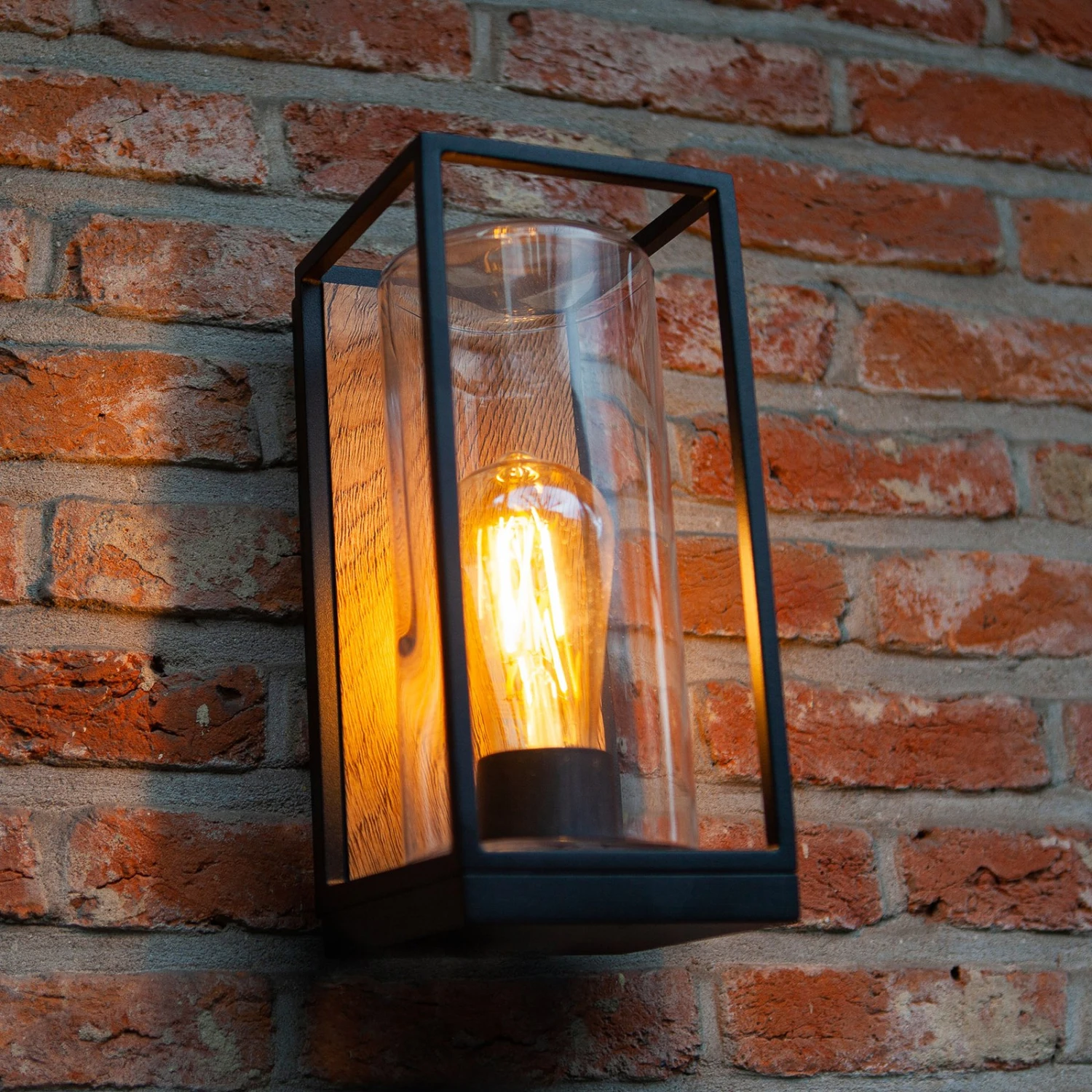 Außenwandleuchte Flair, Schirm Zentral, Holzoptik 4 Außenwandleuchte Flair, Schirm Zentral, Holzoptik – Bild 4