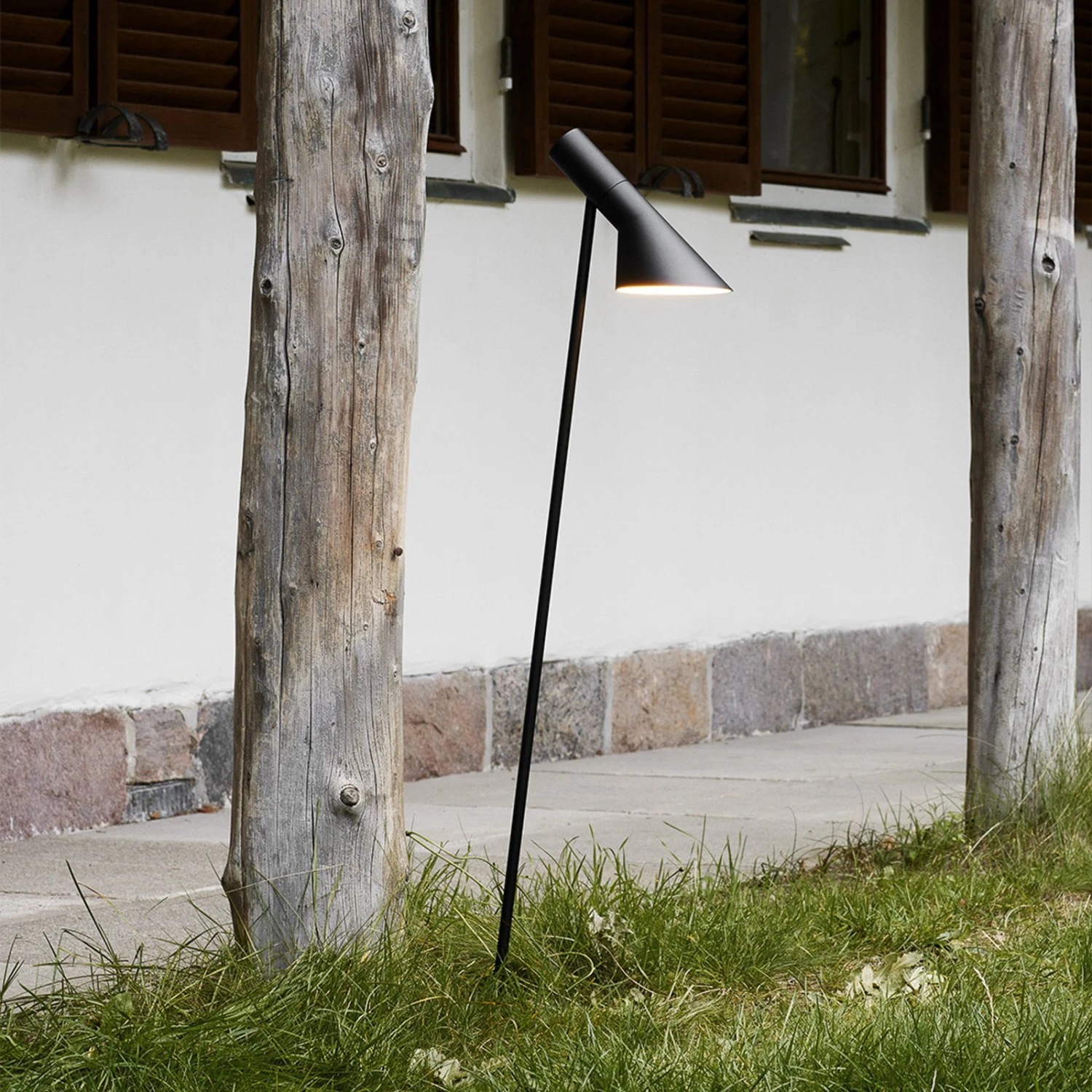 Louis Poulsen AJ Garden Höhe 95 Cm Fußplatte 827 1 Louis Poulsen AJ Garden Höhe 95 Cm Fußplatte 827