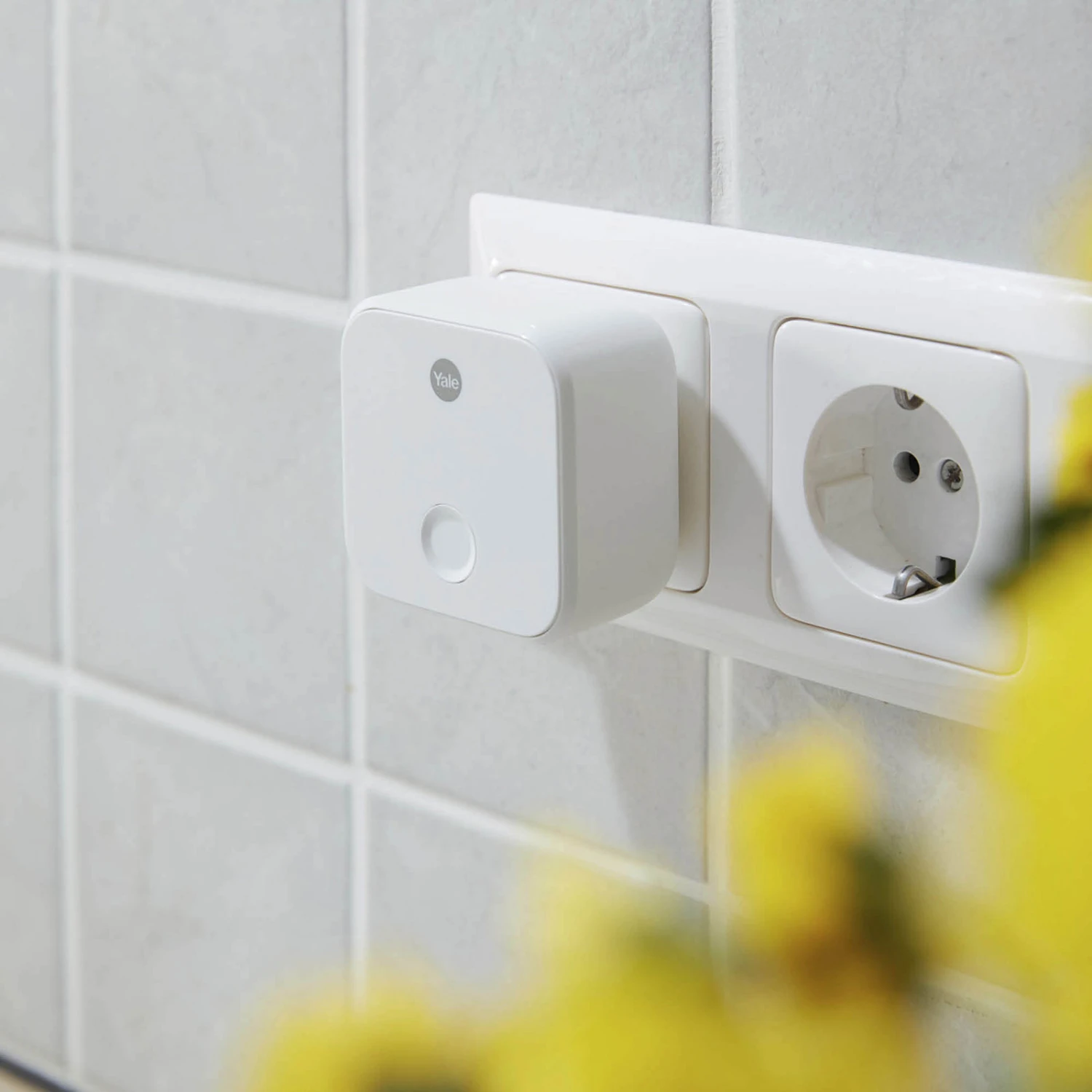 Yale Connect WLAN-Bridge 2 Yale Connect WLAN-Bridge – Bild 2