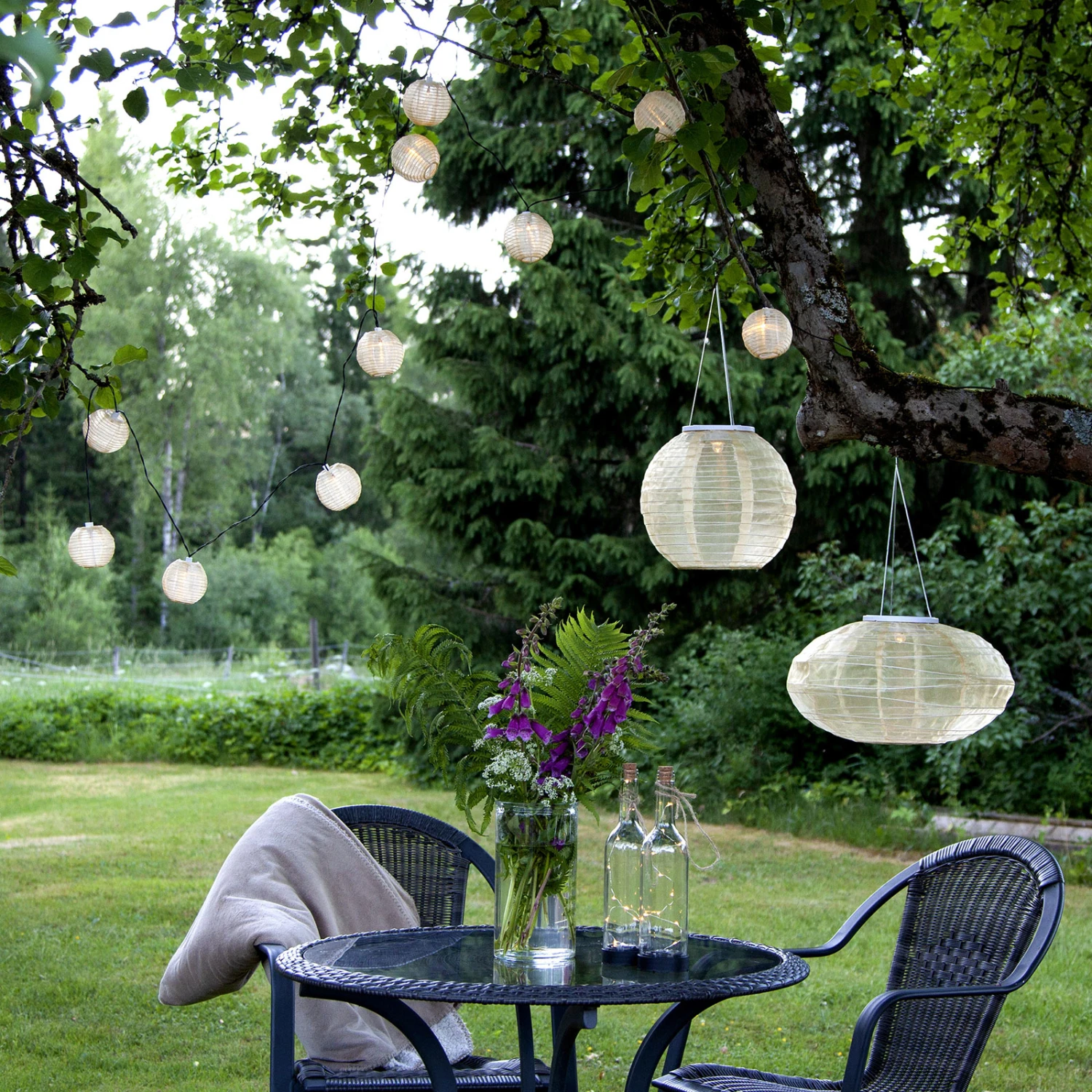 LED-Solarleuchte Festival, Ø 35 Cm 4 LED-Solarleuchte Festival, Ø 35 Cm – Bild 4