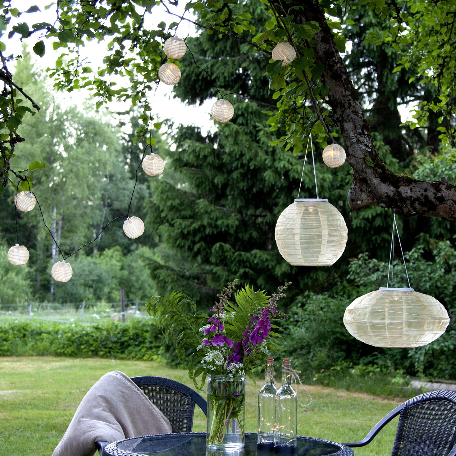 LED-Solarleuchte Festival, Ø 35 Cm 6 LED-Solarleuchte Festival, Ø 35 Cm – Bild 6