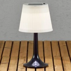 Konstsmide Schwarze LED-Solartischleuchte Assisi Sitra -Lampen Welt 5522460 2