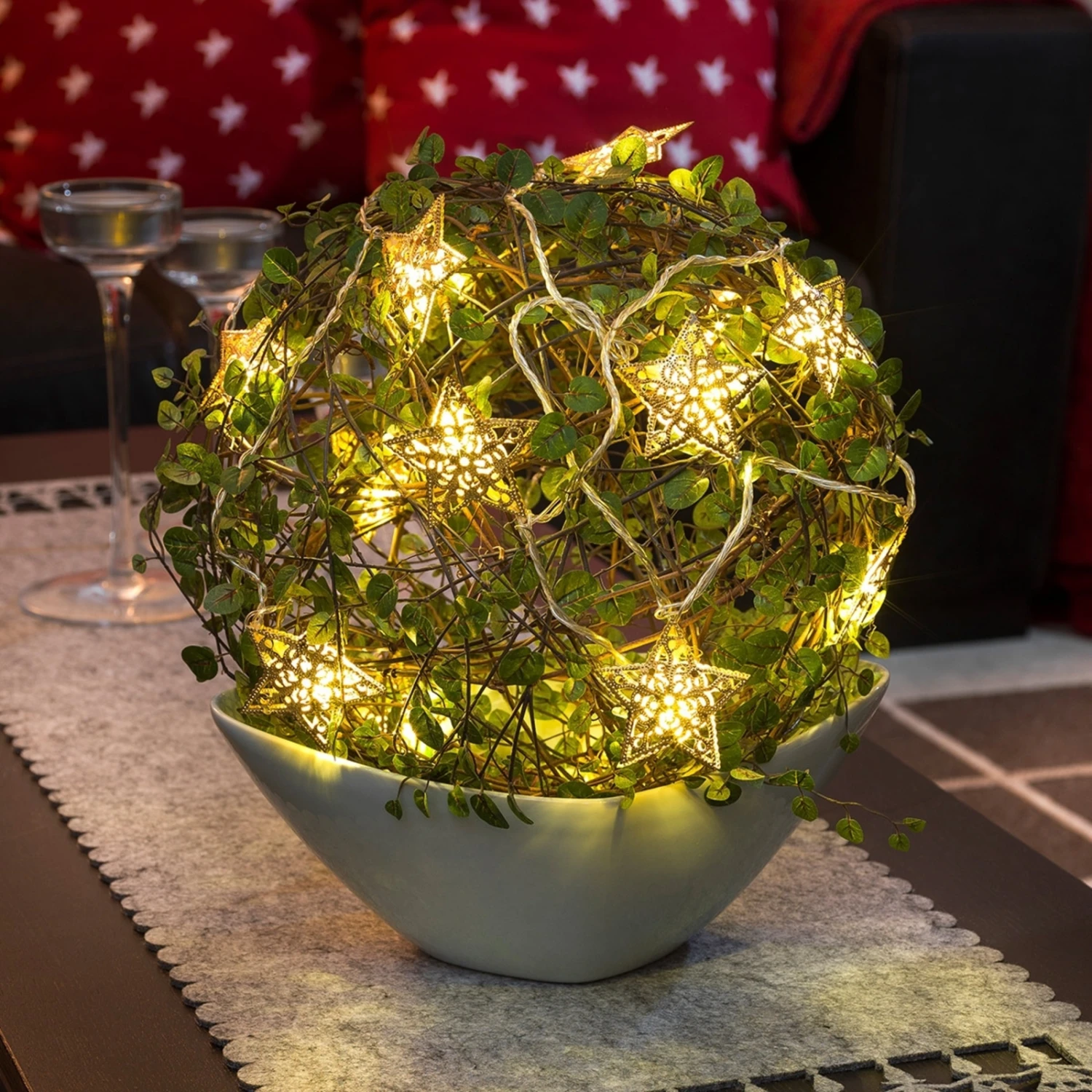 16-flammige LED-Lichterkette Mit Goldenen Sternen 4 16-flammige LED-Lichterkette Mit Goldenen Sternen – Bild 4