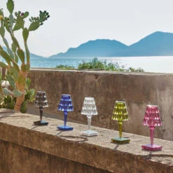 Kartell Battery - LED-Tischlampe IP54, Transparent -Lampen Welt 5541032 6