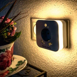 LED-Nachtlicht SLED02 Mit Sensor Und USB-Buchsen -Lampen Welt 5543029 3