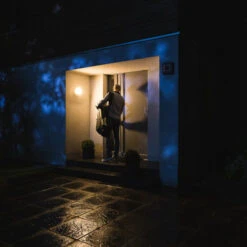 LEDVANCE SMART+ WiFi Outdoor Round Camera DG -Lampen Welt 6106611 5