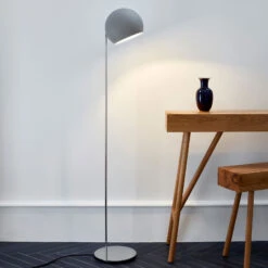 Nyta Tilt Globe Floor Stehlampe Edelstahl Grau -Lampen Welt 7023054 2