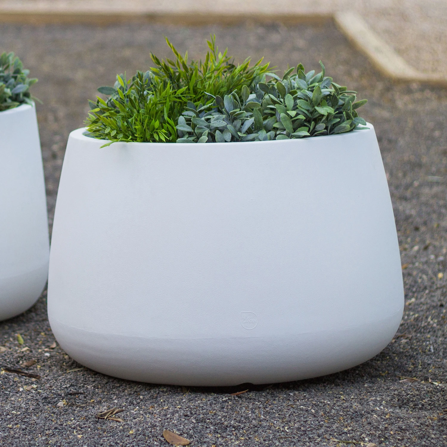 Newgarden Camelia 60 Pflanzkübel LED Solar+Akku 4 Newgarden Camelia 60 Pflanzkübel LED Solar+Akku – Bild 4