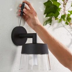 Philips Hue White + Color Attract LED-Wandleuchte -Lampen Welt 7534176 7