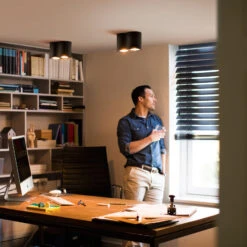 Philips Hue White Ambiance Pillar Spot 2fl Schwarz -Lampen Welt 7534240 8