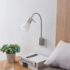 Lindby Nevyana Steckdosenlampe, Flexarm, Schalter -Lampen Welt 8032245 4