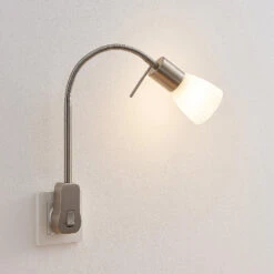 Lindby Nevyana Steckdosenlampe, Flexarm, Schalter -Lampen Welt 8032245 5