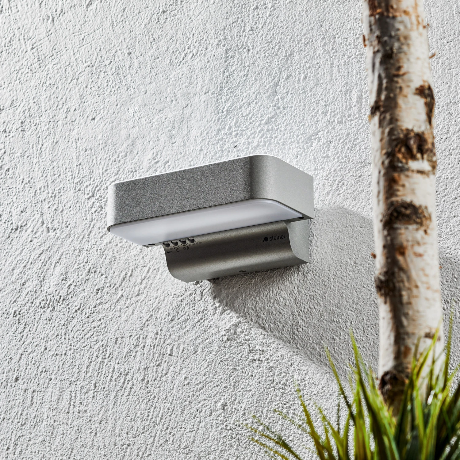 STEINEL L 810 S Sensor-Außenwandleuchte Silber 2 STEINEL L 810 S Sensor-Außenwandleuchte Silber – Bild 2