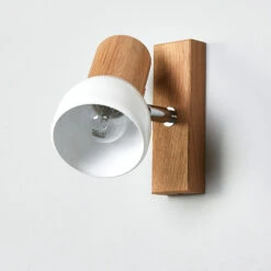 Svenda - Wandspot Aus Geöltem Eichenholz 7 Svenda - Wandspot Aus Geöltem Eichenholz -Lampen Welt 8574252 2