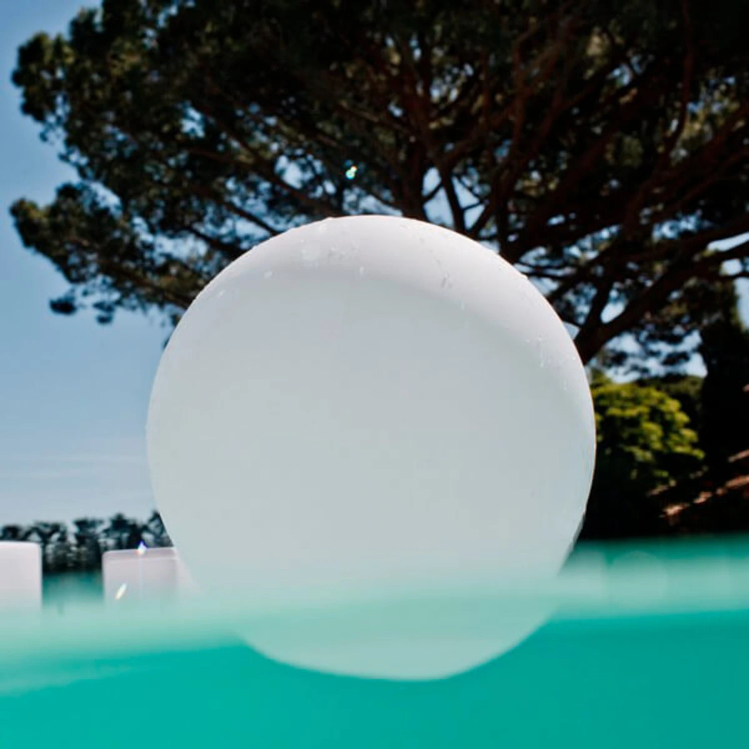 Globe - Schwimmfähige LED-Dekorationslampe 2 Globe - Schwimmfähige LED-Dekorationslampe – Bild 2