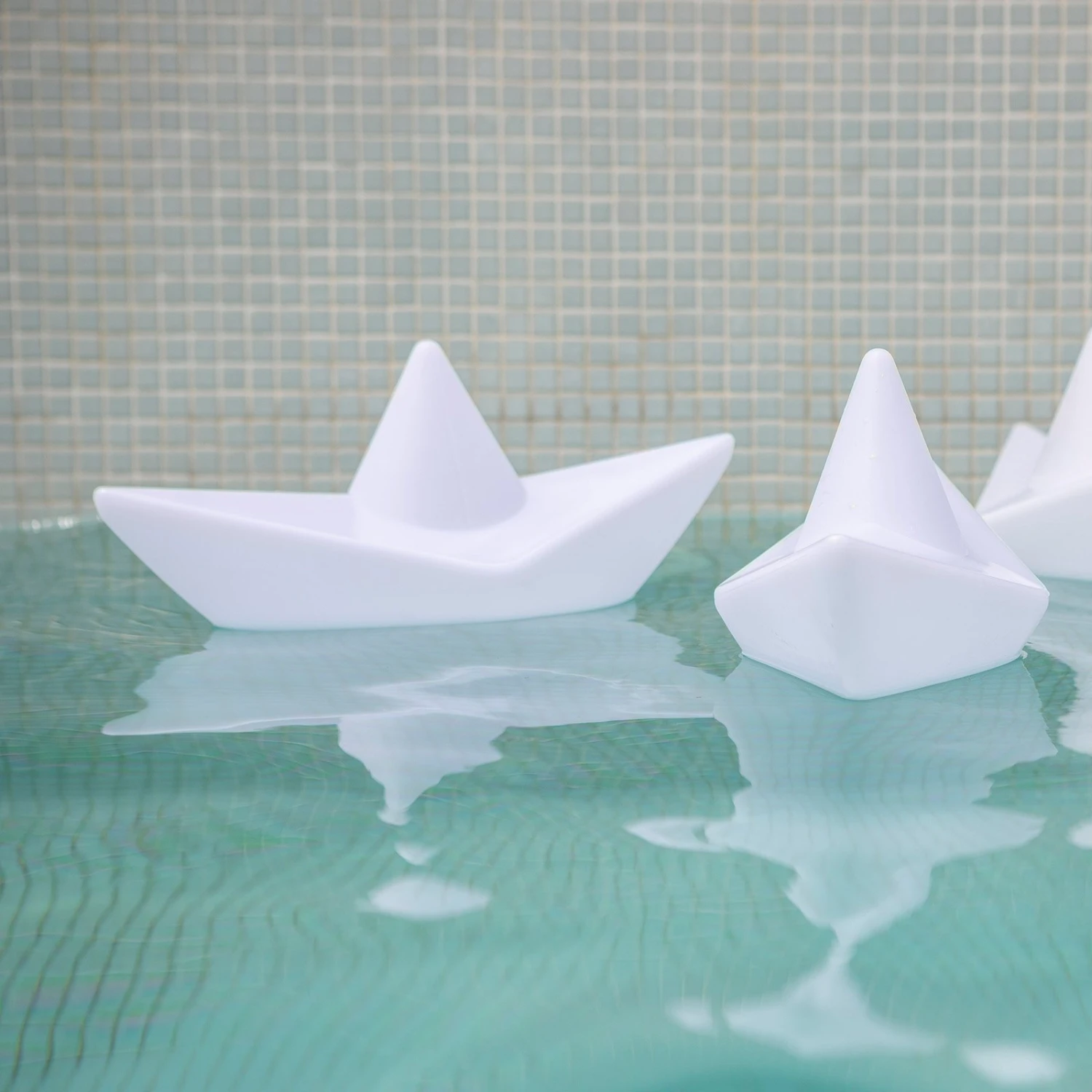 LED-Akkuleuchte The BOAT Lamp, Schwimmfähig, RGBW 14 LED-Akkuleuchte The BOAT Lamp, Schwimmfähig, RGBW – Bild 14