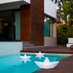 LED-Akkuleuchte The BOAT Lamp, Schwimmfähig, RGBW 18 LED-Akkuleuchte The BOAT Lamp, Schwimmfähig, RGBW -Lampen Welt 8590070 2