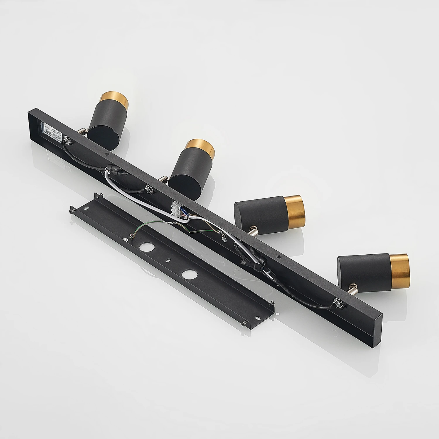 Arcchio Evaro Deckenstrahler, Goldring Vorn, 4-fl. 8 Arcchio Evaro Deckenstrahler, Goldring Vorn, 4-fl. – Bild 8