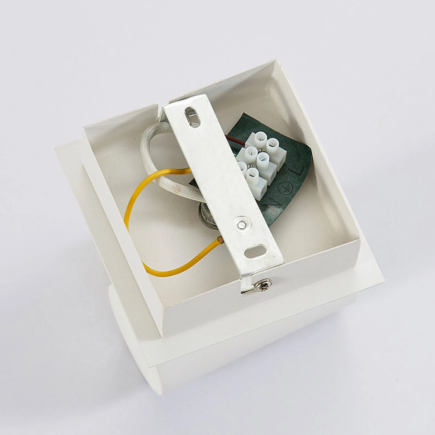 Weißer Spot Iluk Für Wand Und Decke 9 Weißer Spot Iluk Für Wand Und Decke – Bild 9