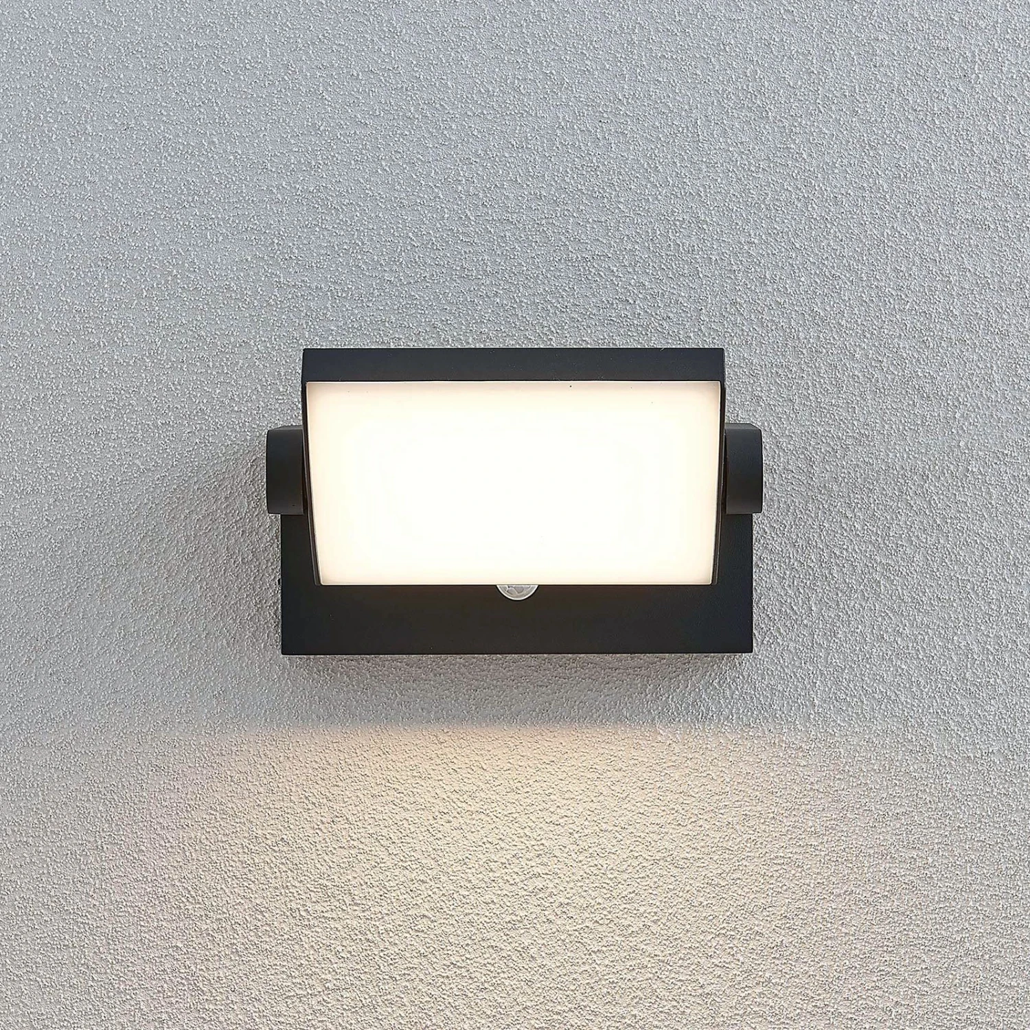 LED-Außenwandleuchte Sherin, Drehbar Mit Sensor 4 LED-Außenwandleuchte Sherin, Drehbar Mit Sensor – Bild 4