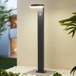 Lindby Eireen LED-Solar-Wegeleuchte, 80 Cm